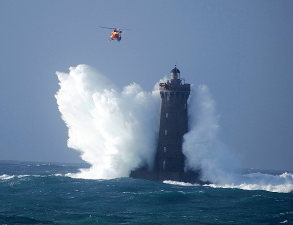article picture: Wind Powers Marine Research