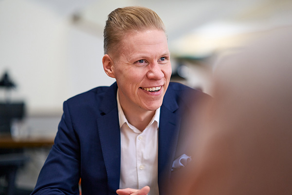artikkelikuva: Johtoryhmien toiminnan kipukohdat paljastuivat tutkimuksessa