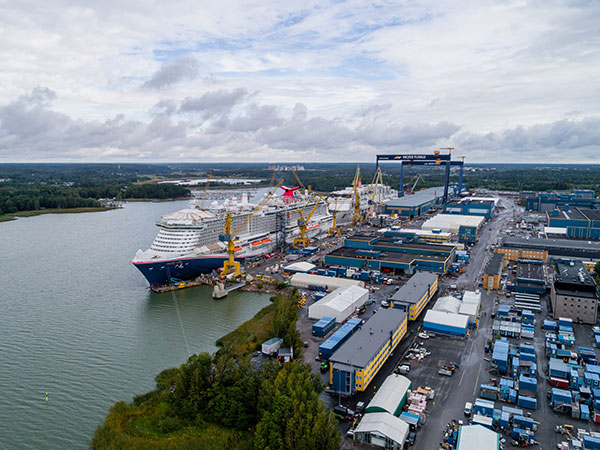 article picture: Meyer Turku invests in sustainable shipbuilding with energy efficient heating